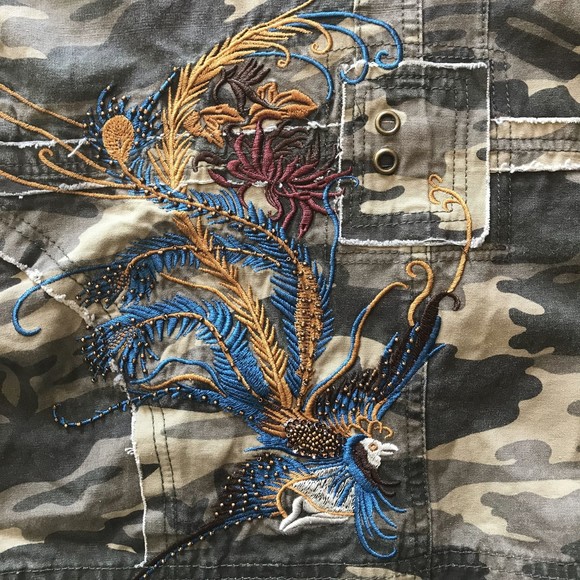 NWOT D. Touch Camo Embroidered Bird Peacock Cropped Military Look Jacket sz Med - Picture 7 of 11